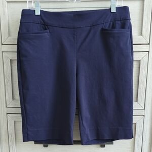 Chico's Brigitte Shorts 10" - Size 6